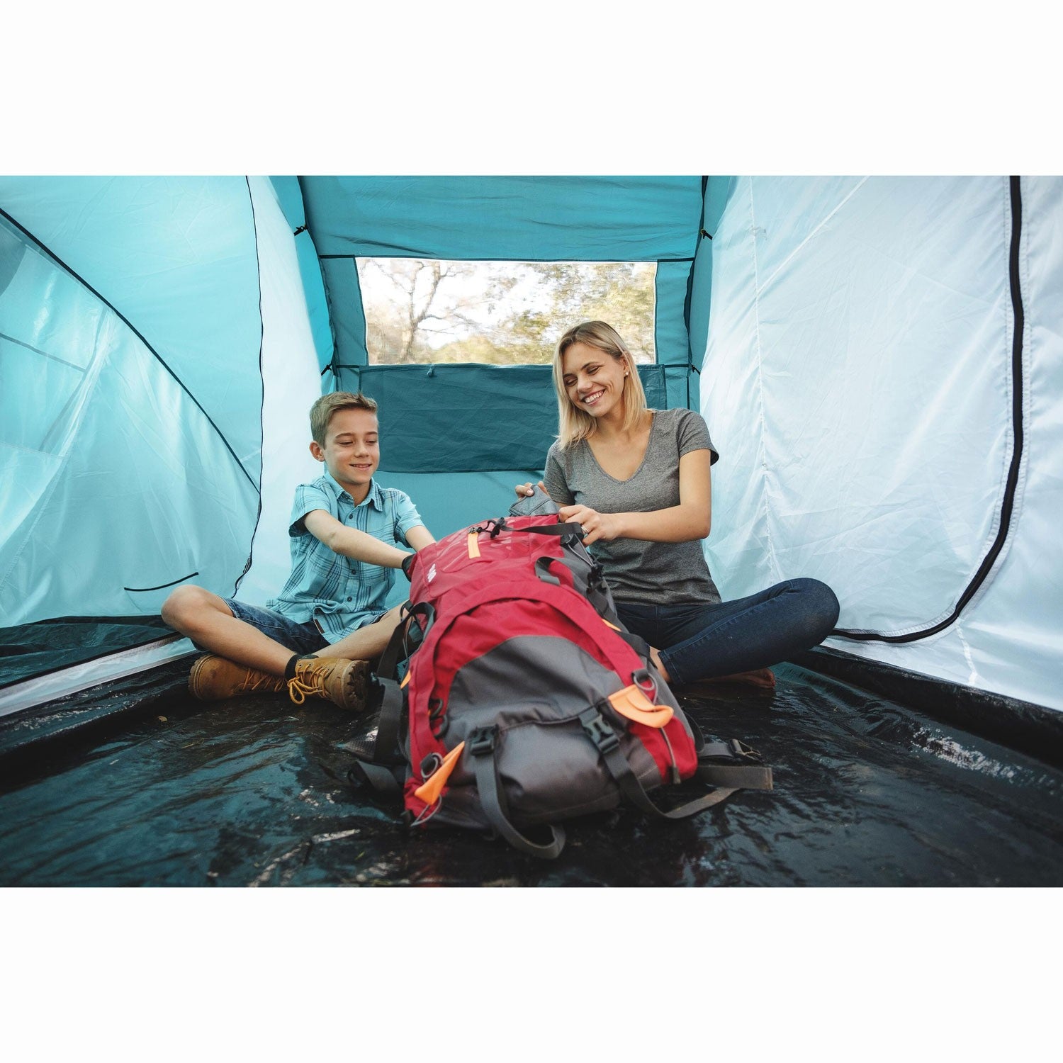 Family tent 4 people 4.60m x 2.30m x 1.85m