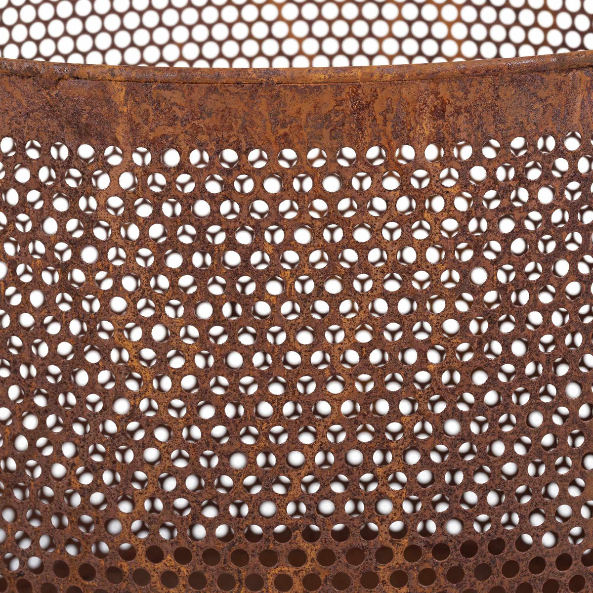 Fire basket mesh rust-colored