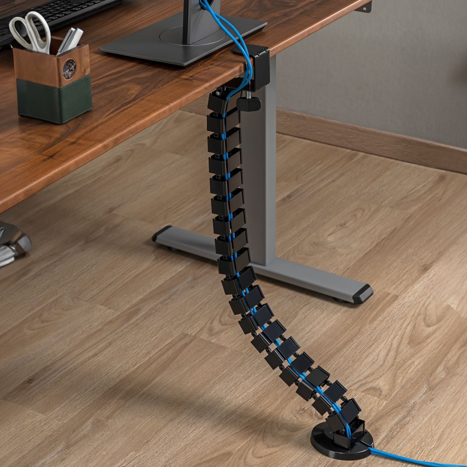 Flexible vertical cable duct for sit/stand desk Black