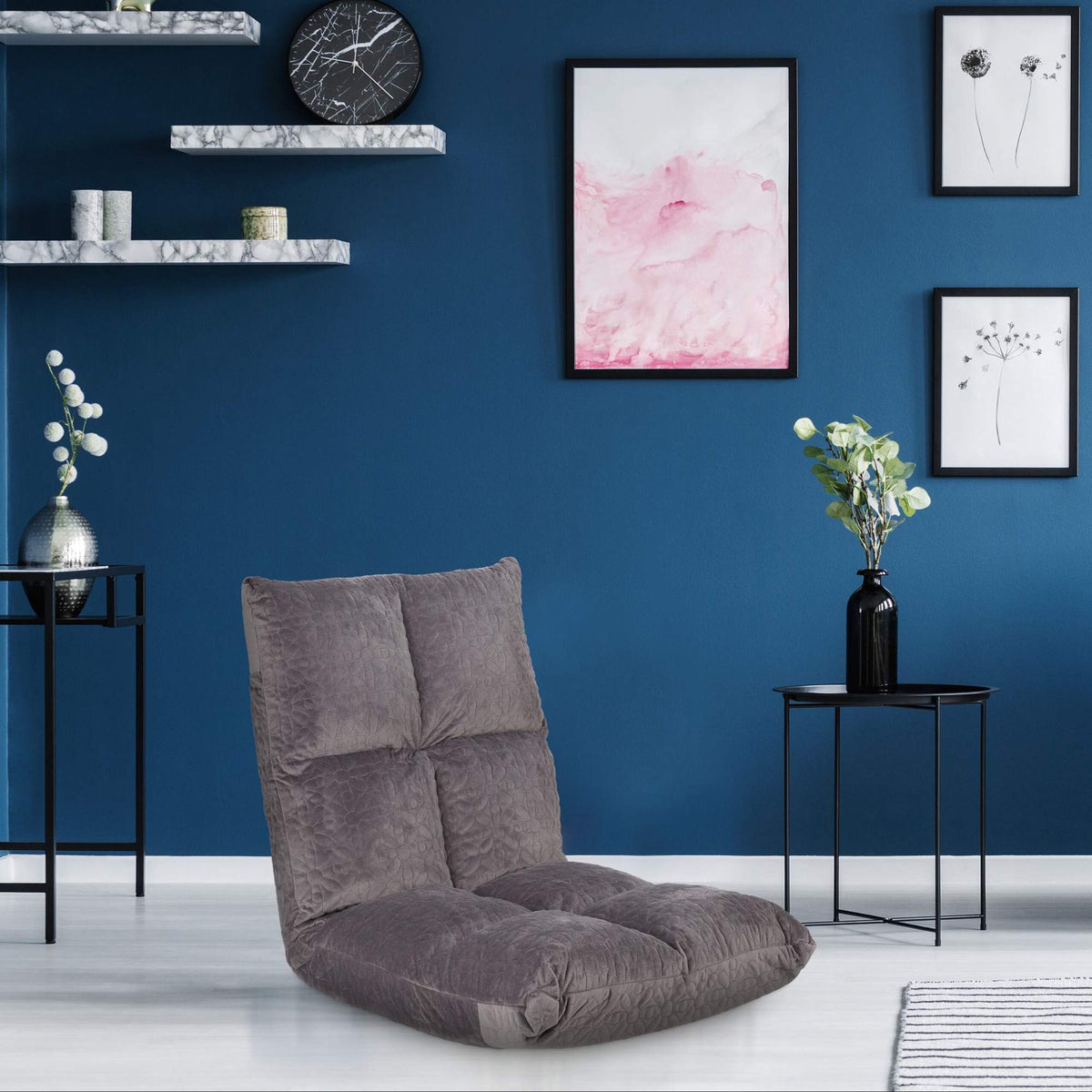 Floor chair with adjustable backrest
