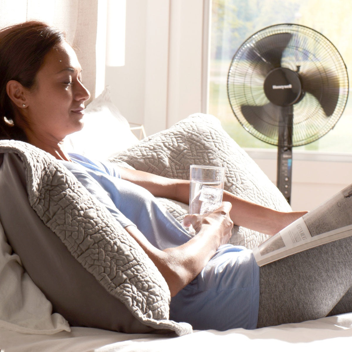 Floor fan Quiet Oscillating HSF600BE4