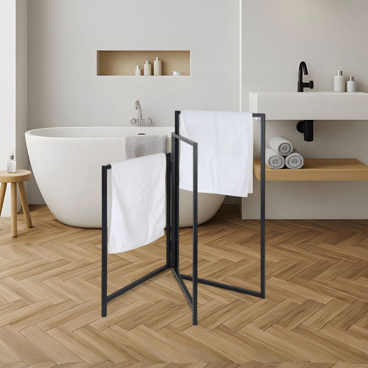 Folding 3-Arm Iron Towel Rack – Space-Saving, Freestanding