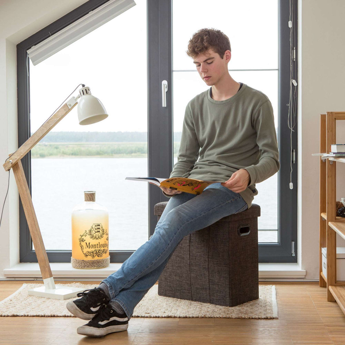 Folding stool