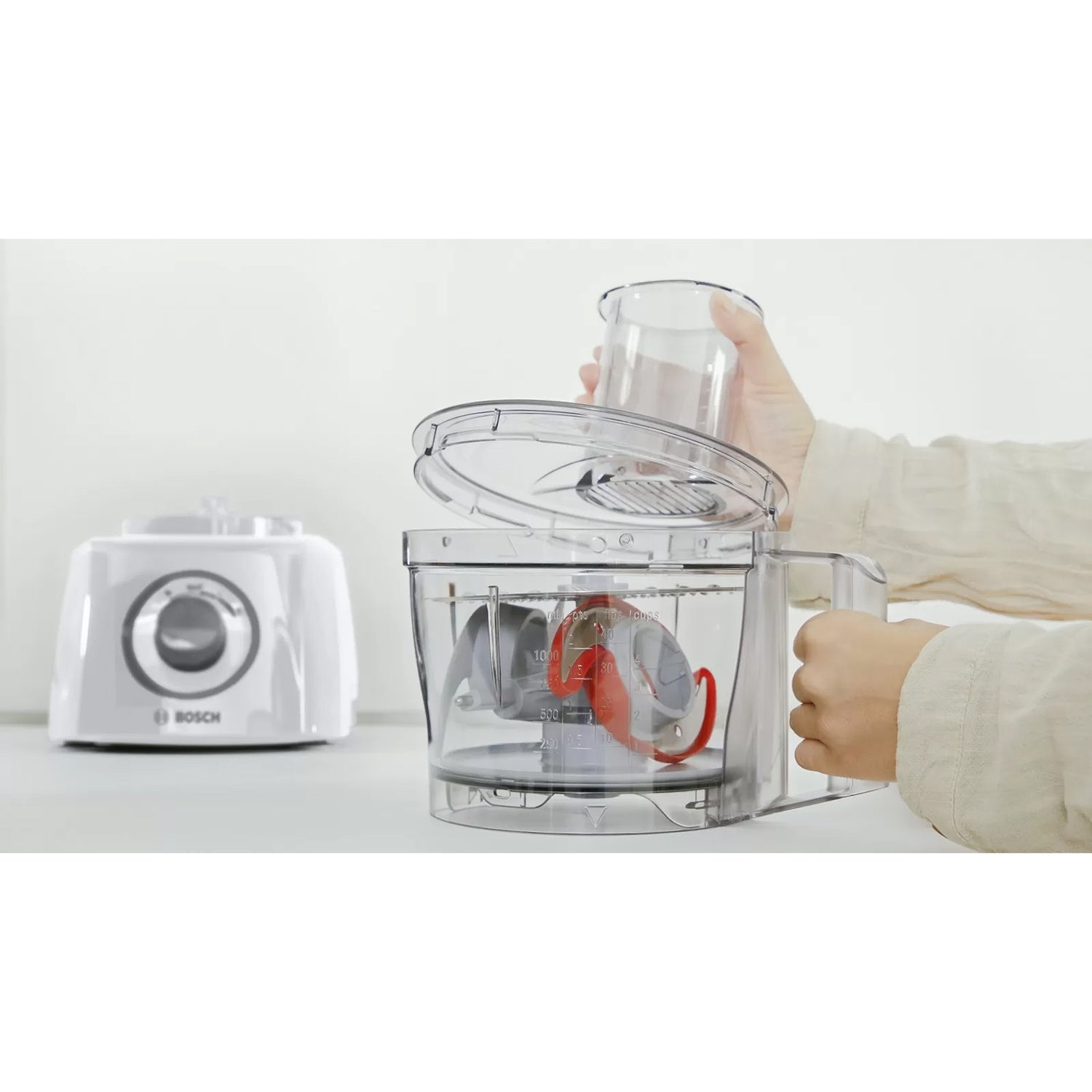 Food processor 800 W, white MCM3110W