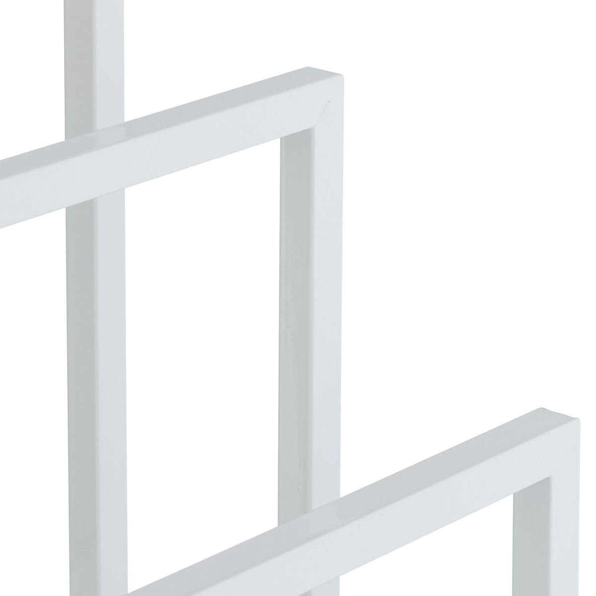 Freestanding Towel Rack with 4 Bars – Matte Metal