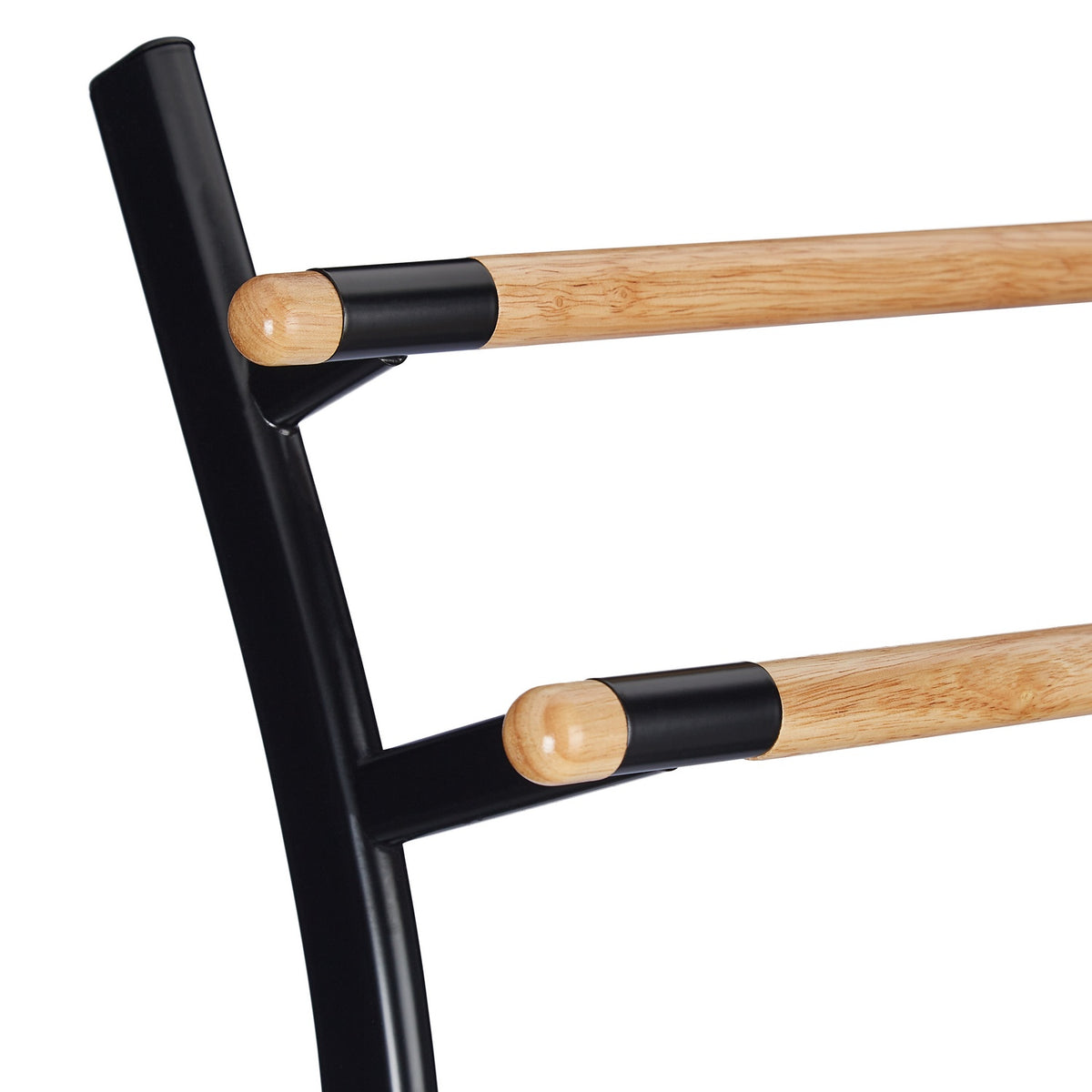 Freestanding towel rack