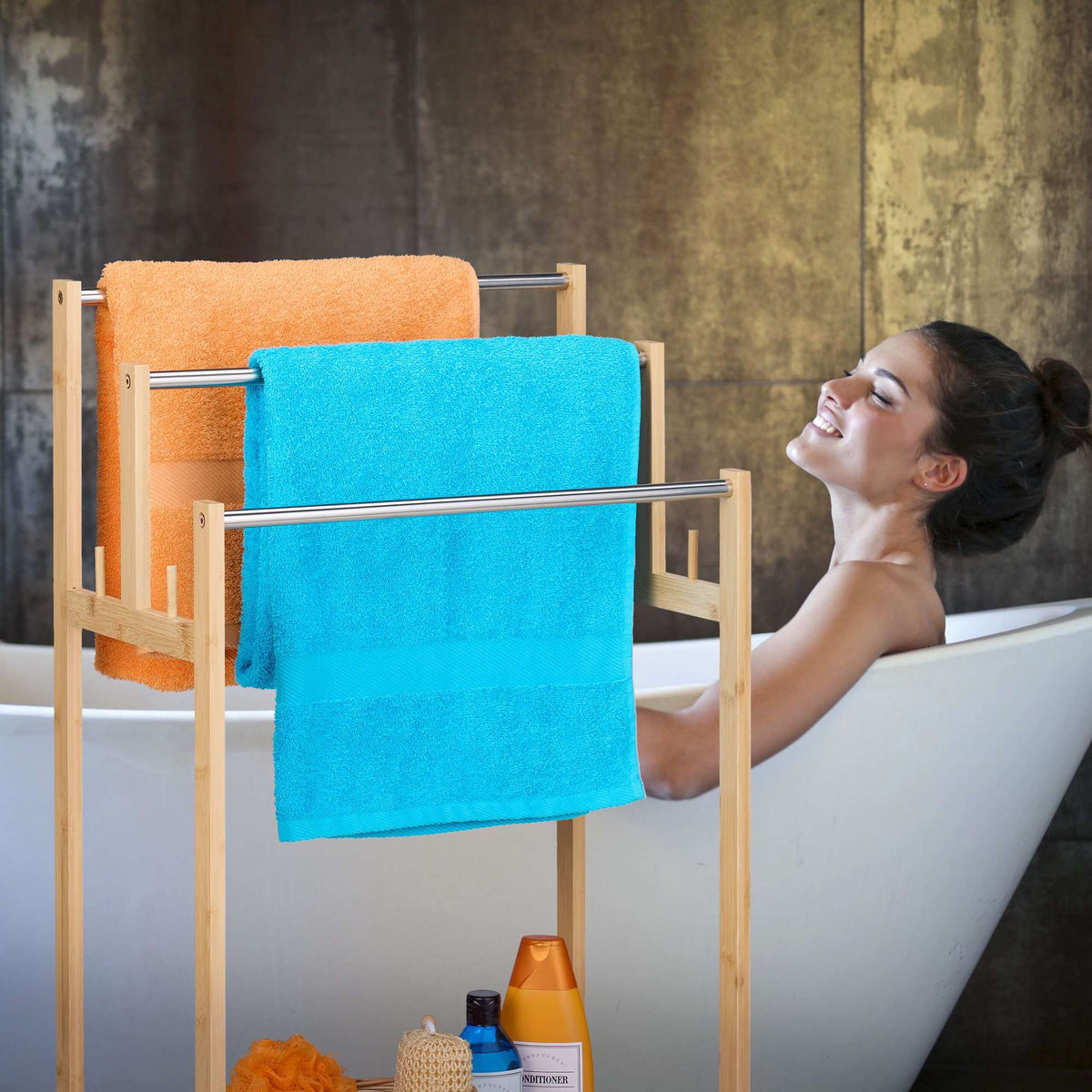 Freestanding towel rail with shelf