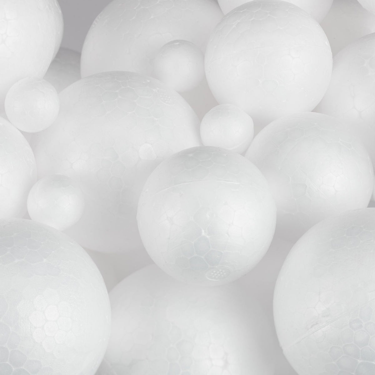 Frigolite balls set of 72