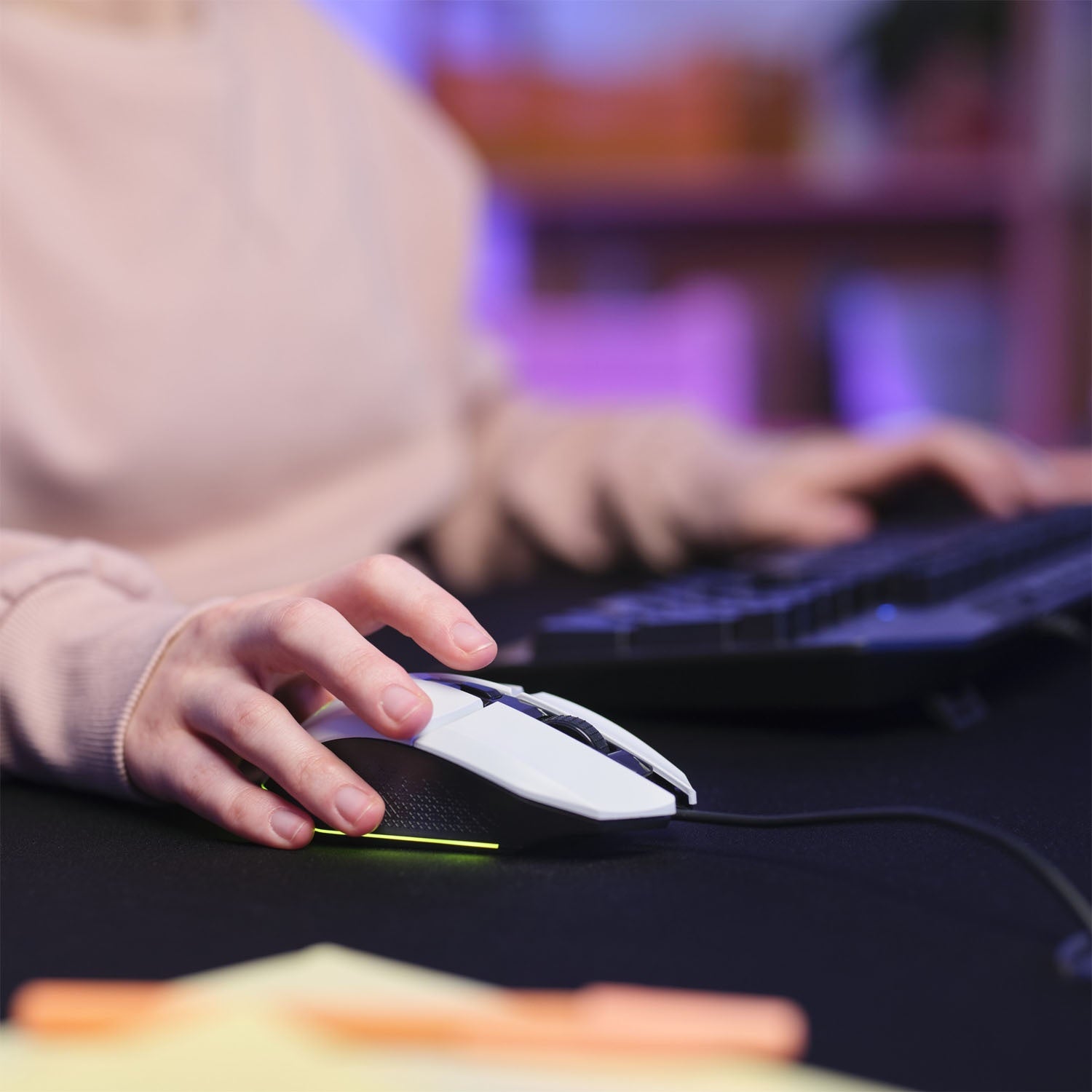 GXT 109W Felox Illuminated Gaming mouse White