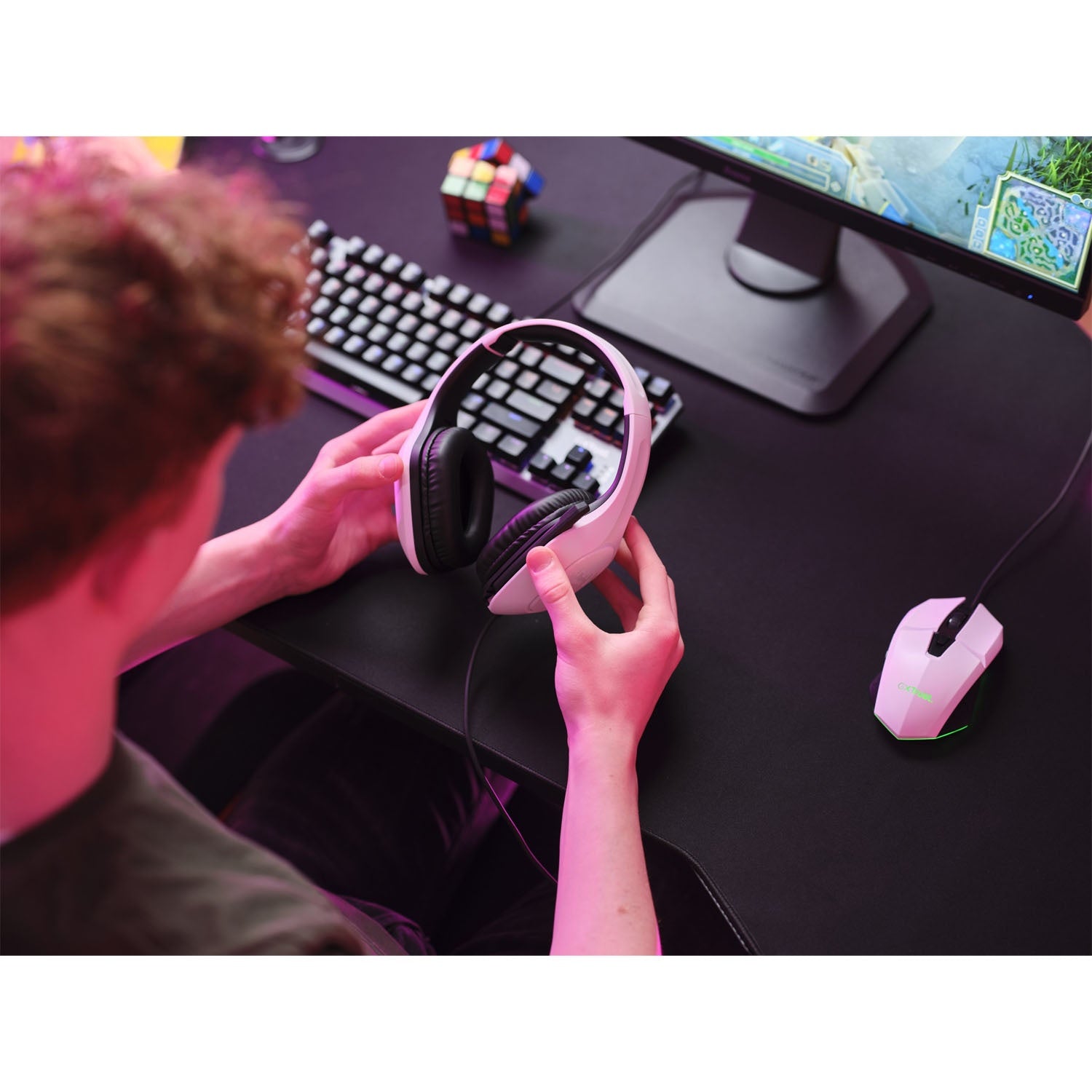 GXT 415W Zirox Gaming Headset White