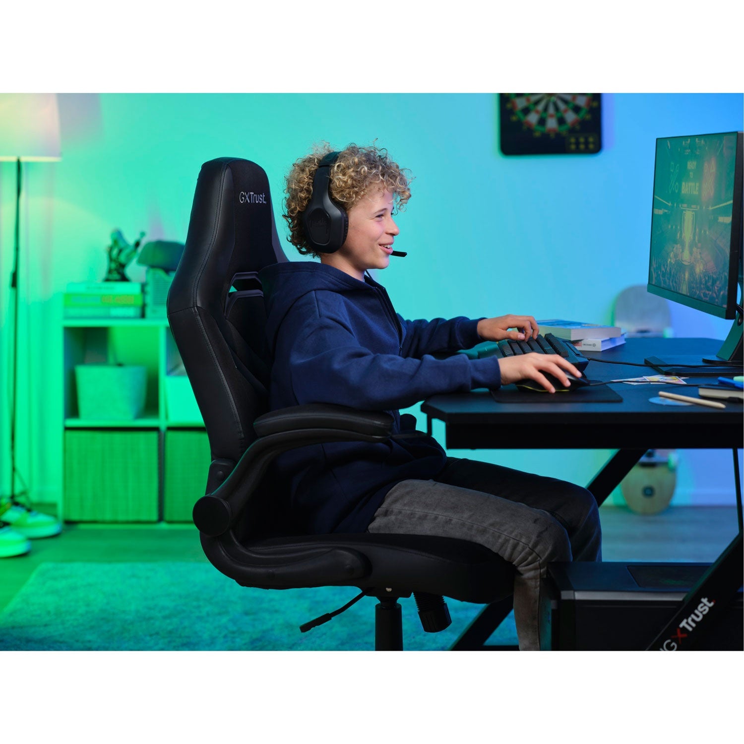 GXT 703 Riye Gaming Chair Black