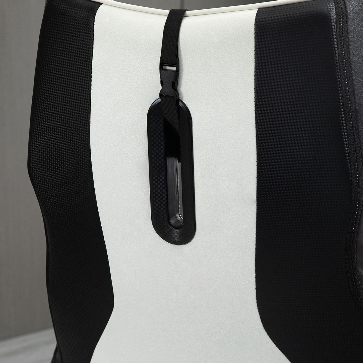 Gaming Chair Ergonomic Computer Chair With Rocker Function Swivel Chair Height Adjustable Steel Black + White 67 X 75 X 106-112 Cm