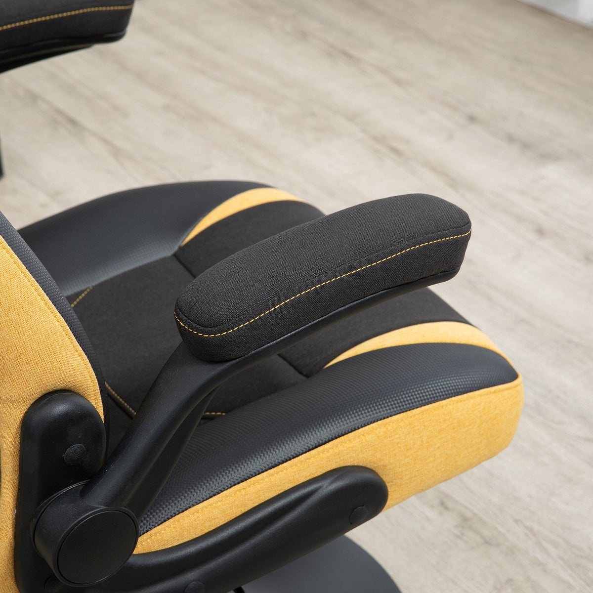 Gaming Chair Rocker Function, Height Adjustable 110-116 Cm, Rotatable, Faux Leather, Yellow+Black, For Playroom