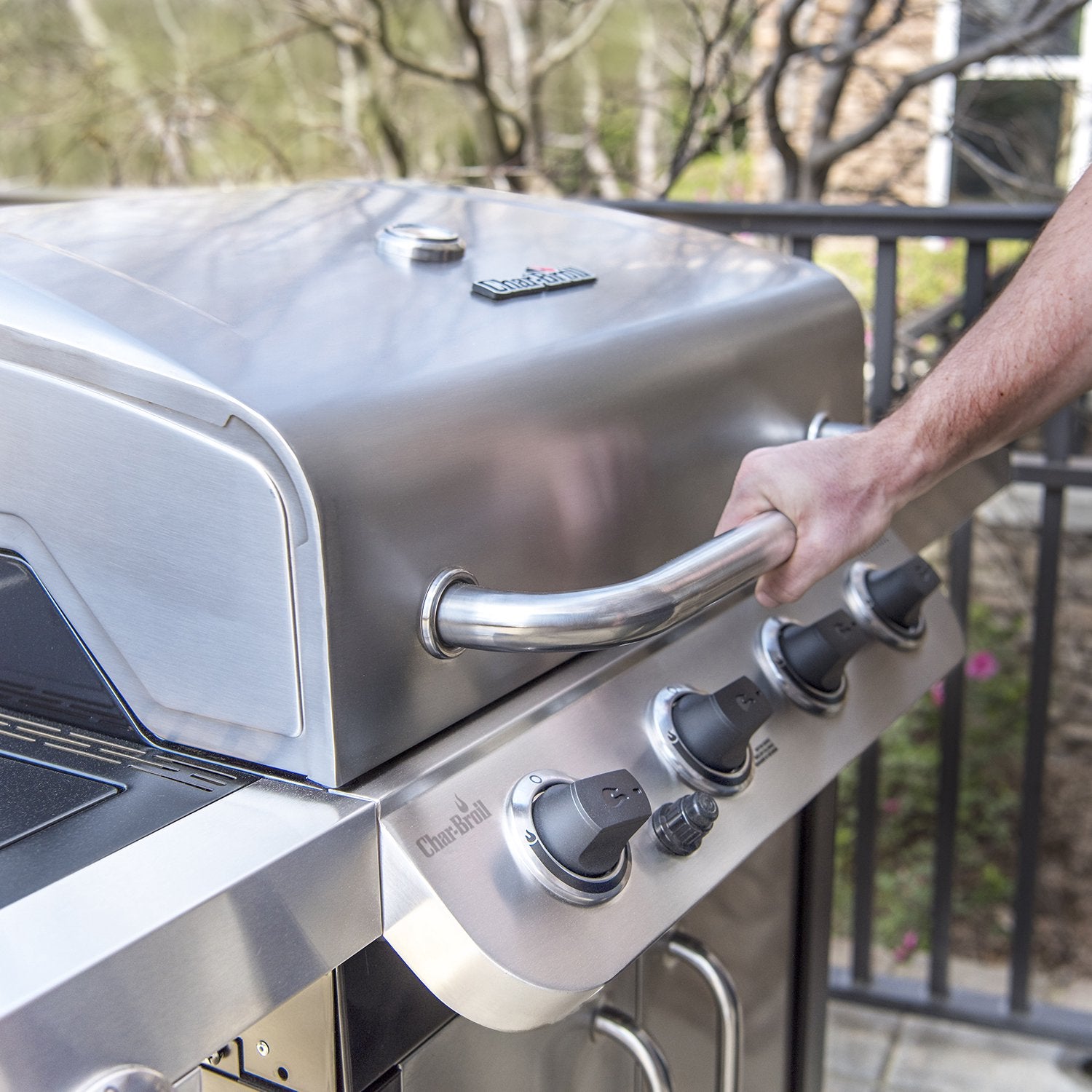 Gas Grill, 4+1 Burners, Side Burner, Cast Iron Grates