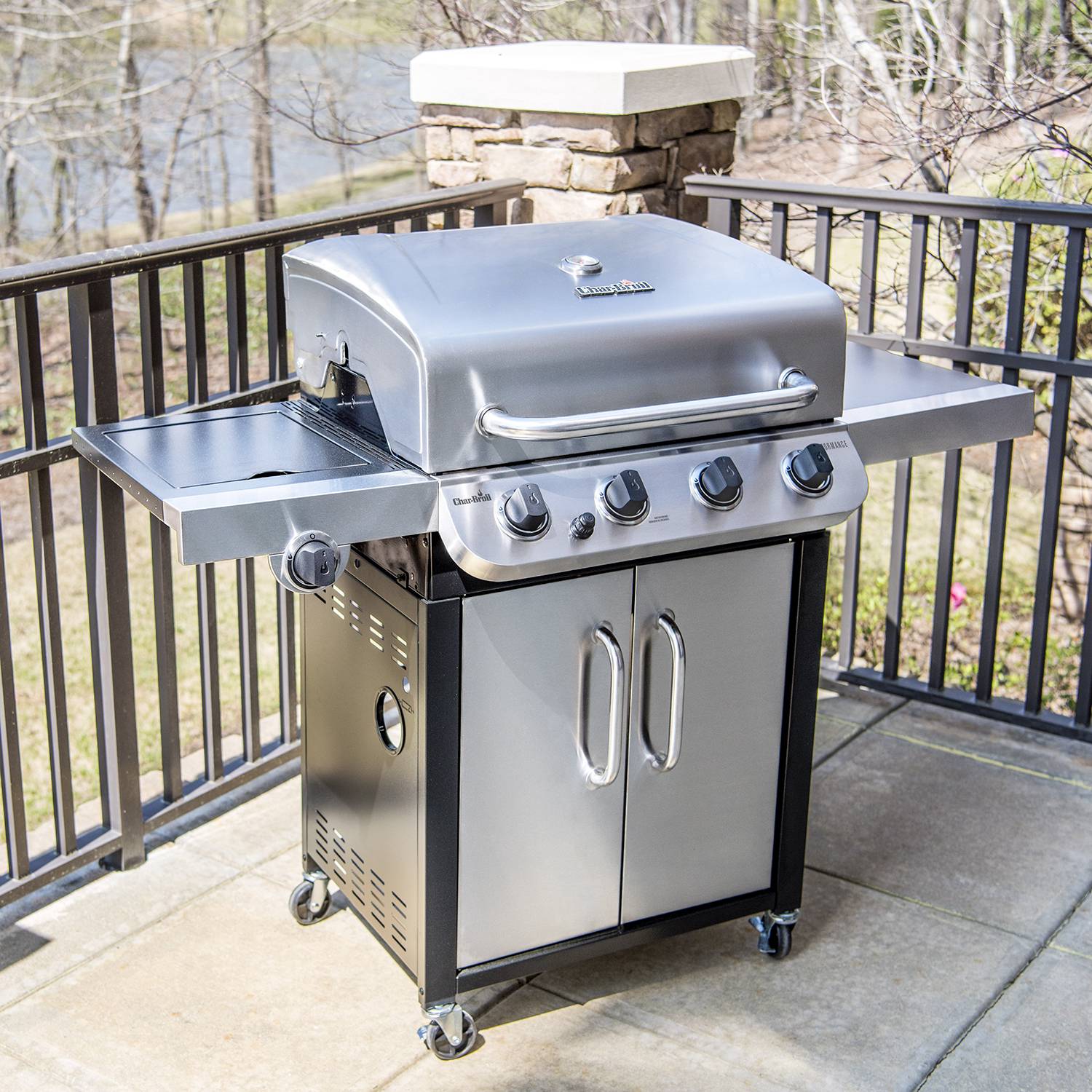 Gas Grill, 4+1 Burners, Side Burner, Cast Iron Grates
