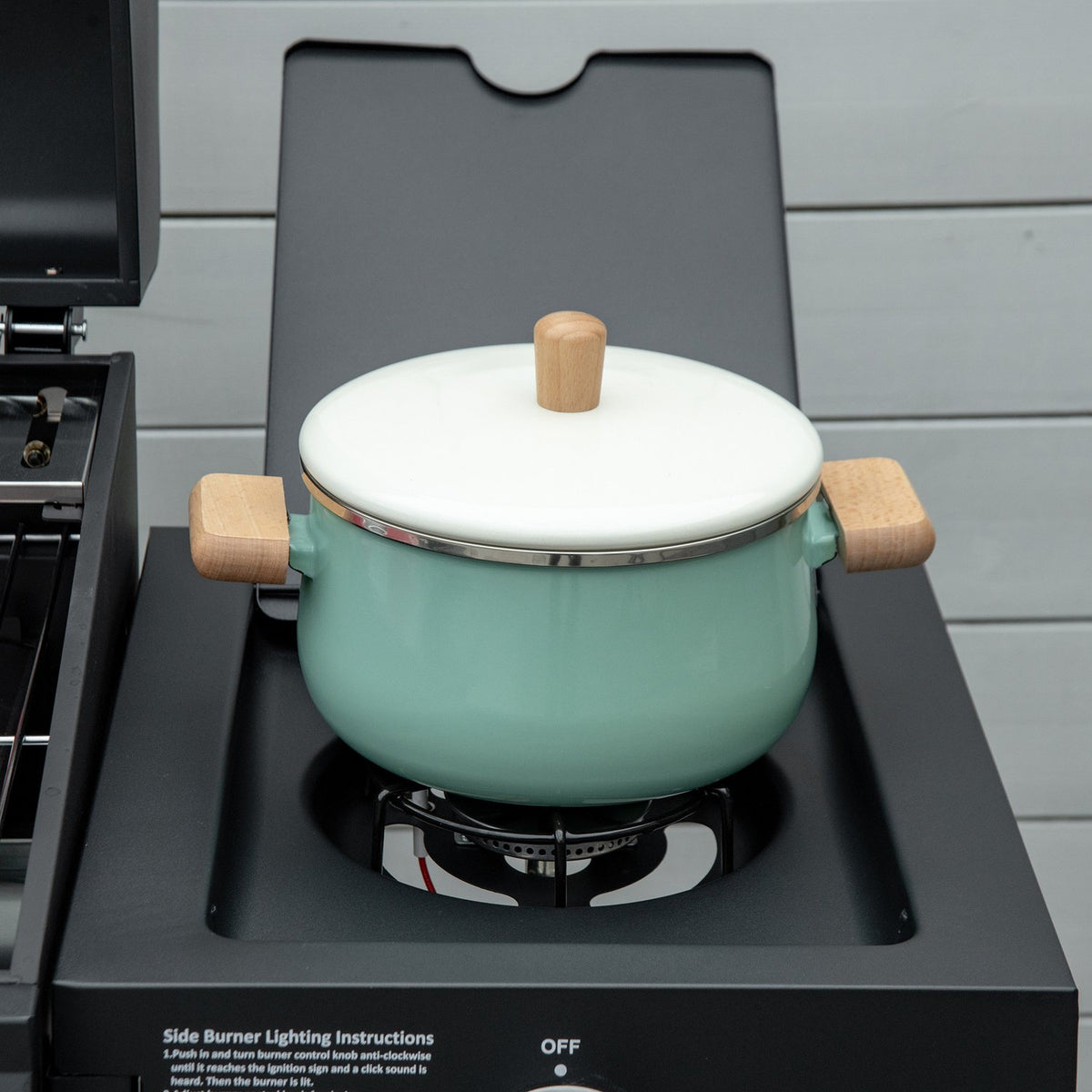 Gas Grill Bbq With 3 Burners 3 Kw Each Mobile Grill Cart With 4 Wheels Grill Net Side Tables Pressure Reducer Hoses 132.4Cm X 55Cm X 109Cm