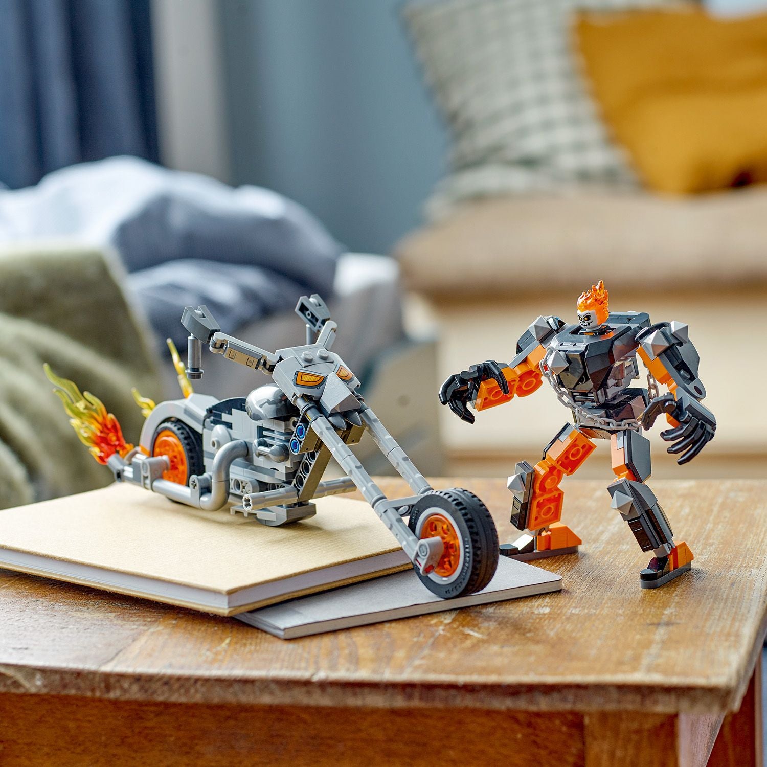 Ghost Rider robot and bike 76245