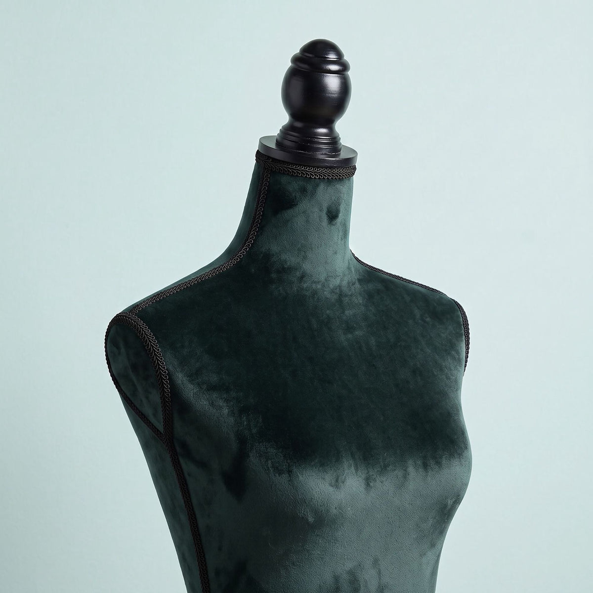 Green Velvet Dress Form 36/38 – Adjustable Mannequin