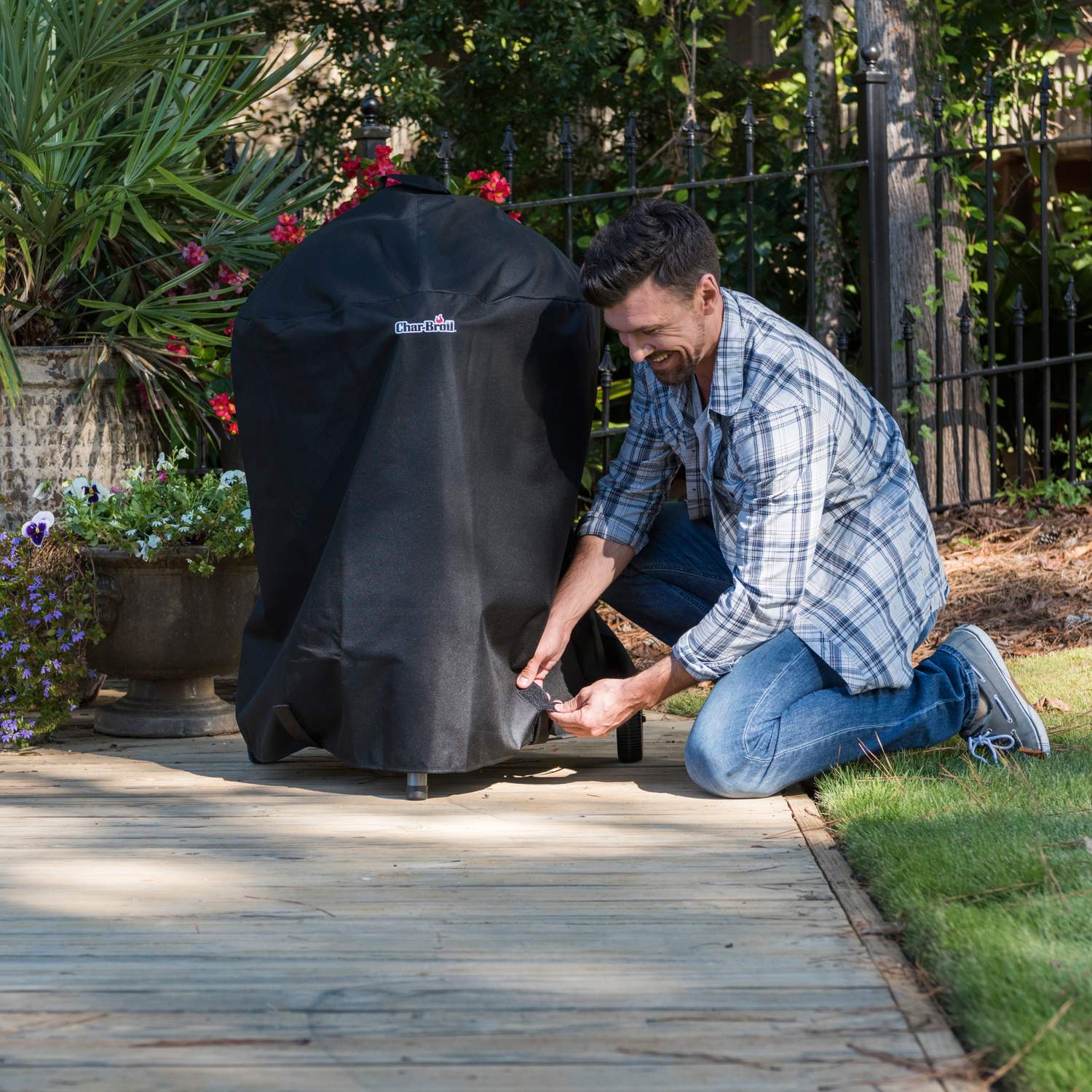 Grill cover for Kettleman