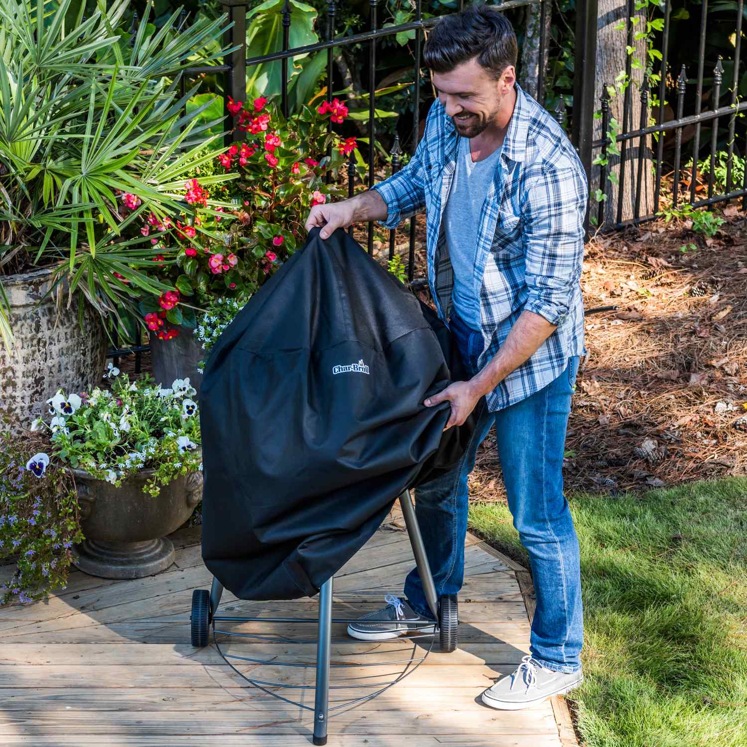 Grill cover for Kettleman