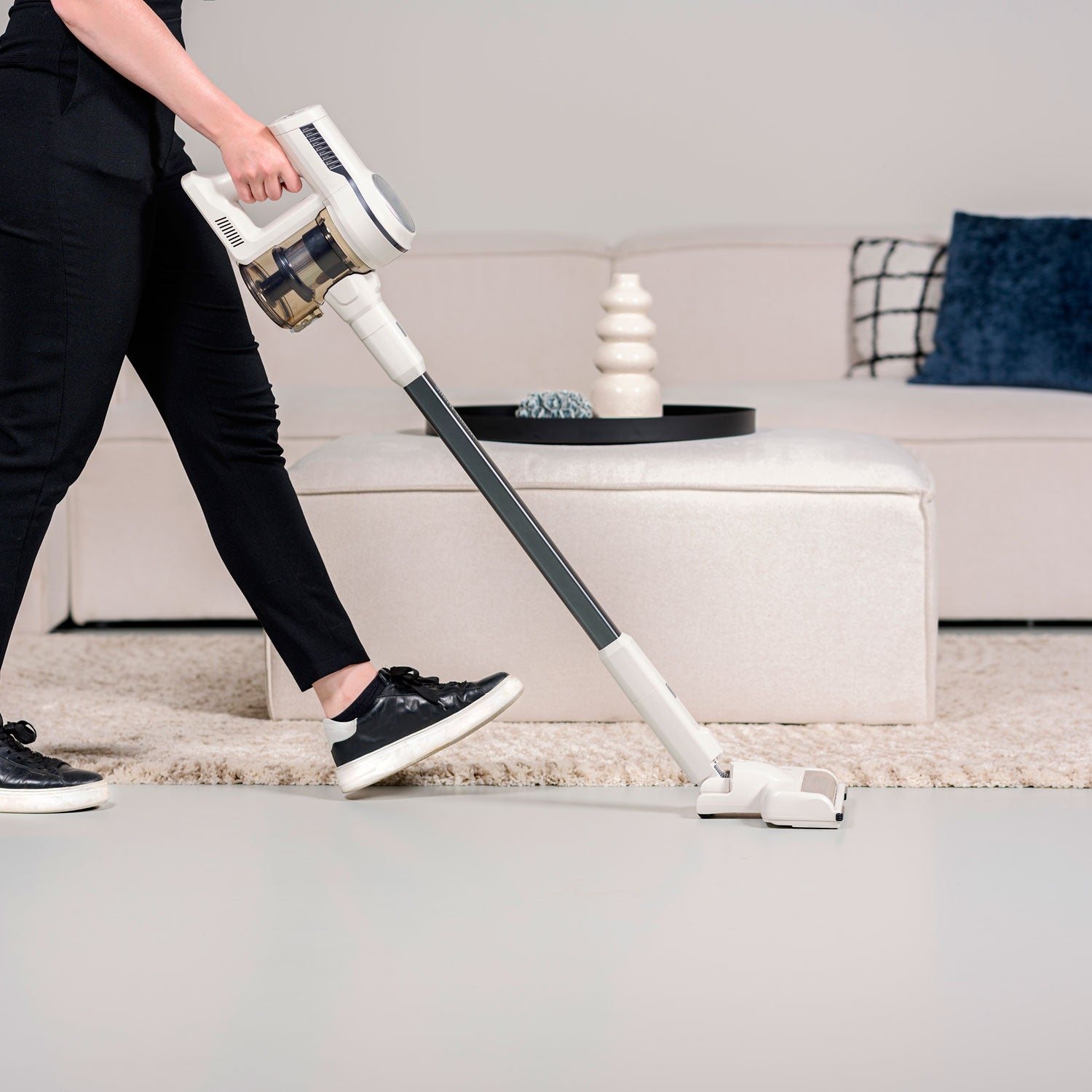 Handle vacuum cleaner Silent cordless 22.2V incl. Accessories 339380