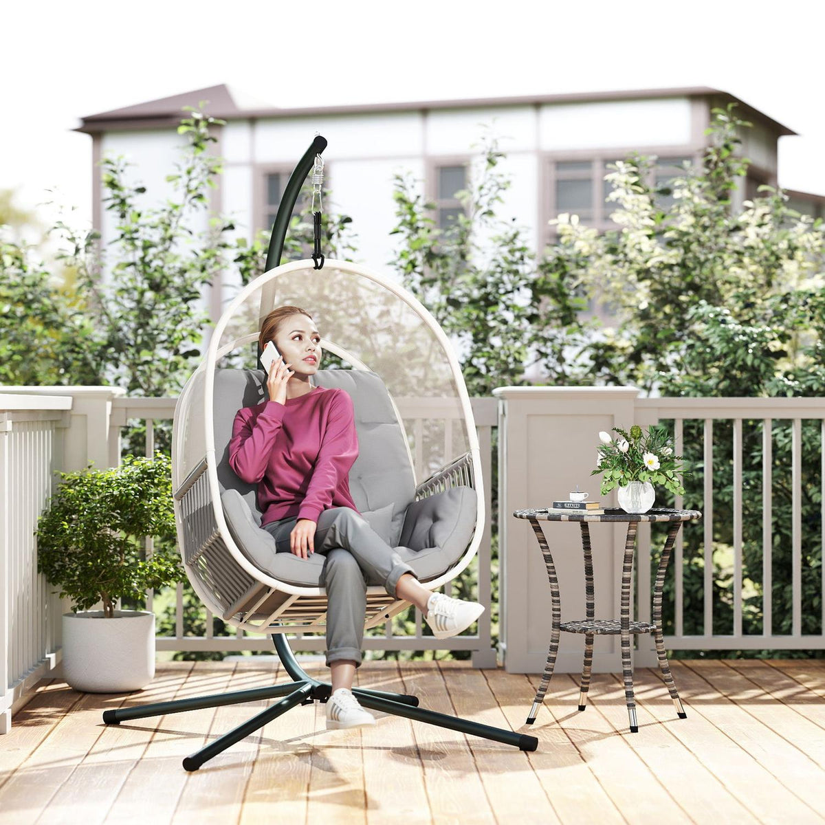 Hanging chair with frame, egg-shaped hanging swing with soft, deep cushion, seat cushions, hammock for outdoor use, swing chair outdoor, patio, garden, light gray |