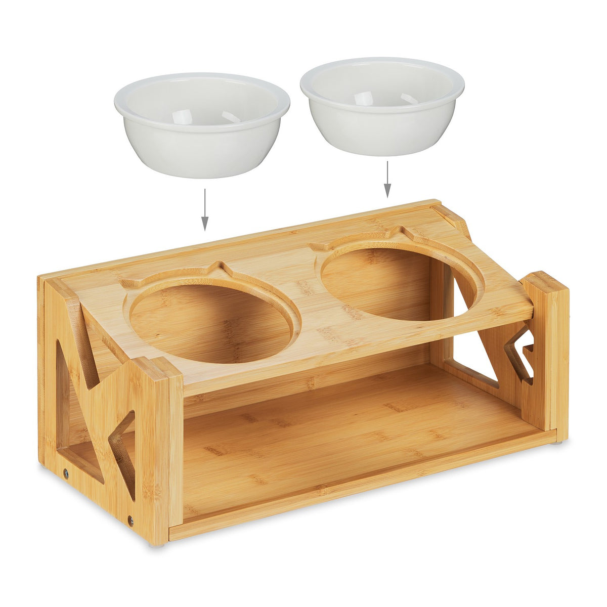 Height-adjustable feeding station for cats