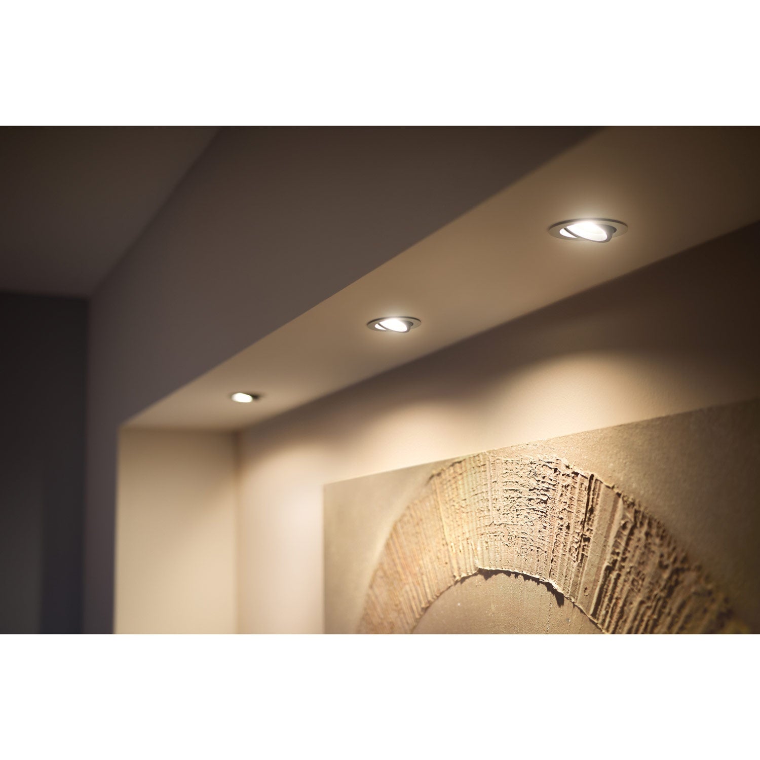 Hue Milliskin spot White Ambiance Round Alu