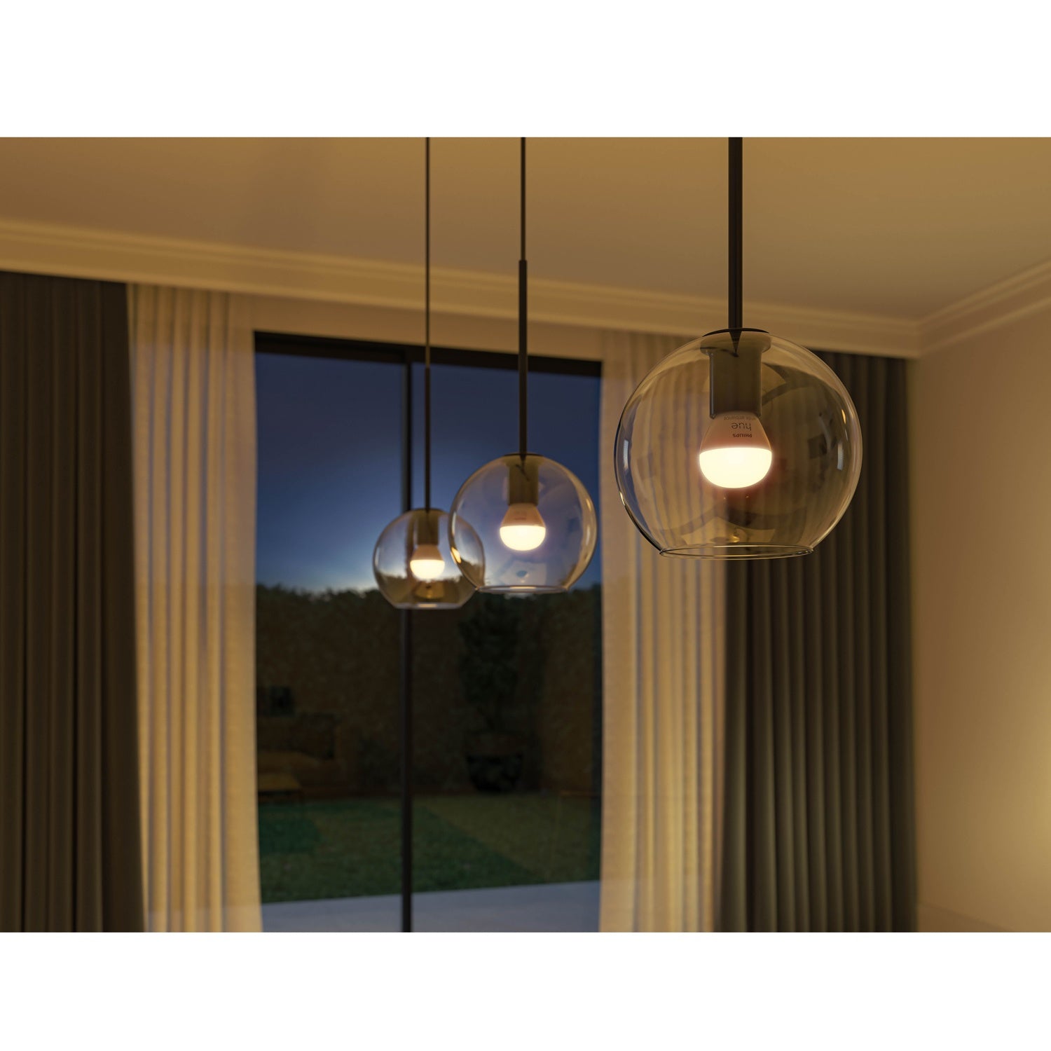 Hue White Ambiance E14 Globe 2-pack