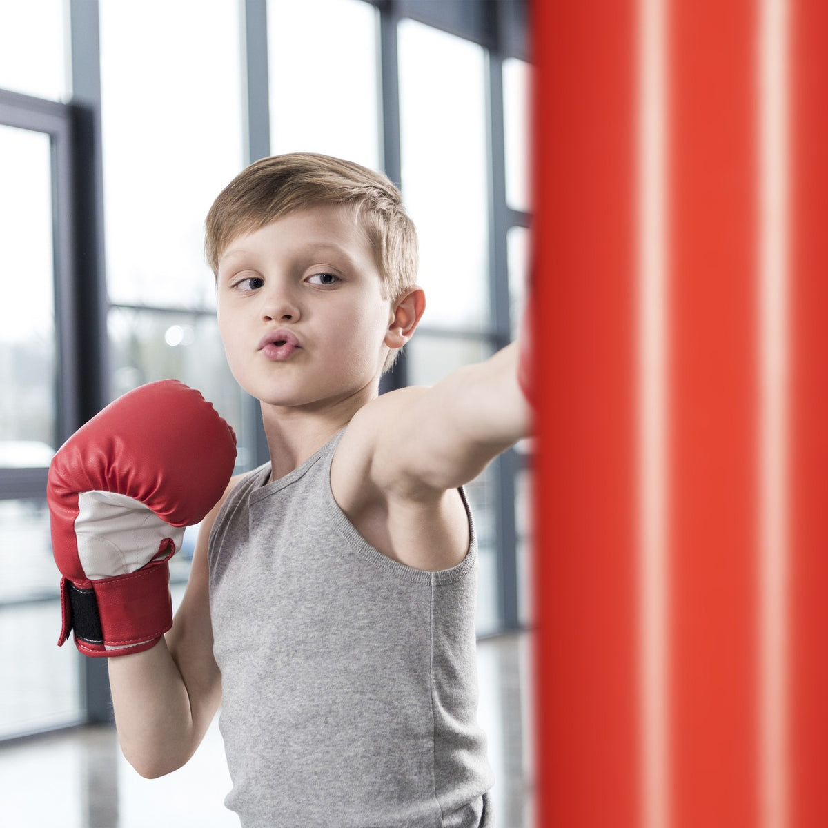 Inflatable punching bag