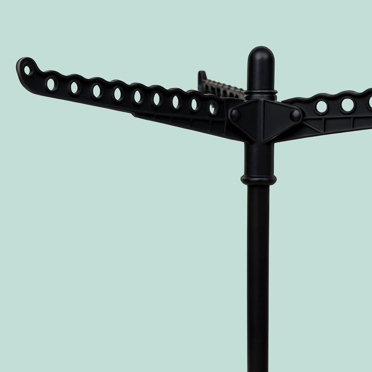 Ironing Rack for 27 Hangers – Foldable Drying Stand