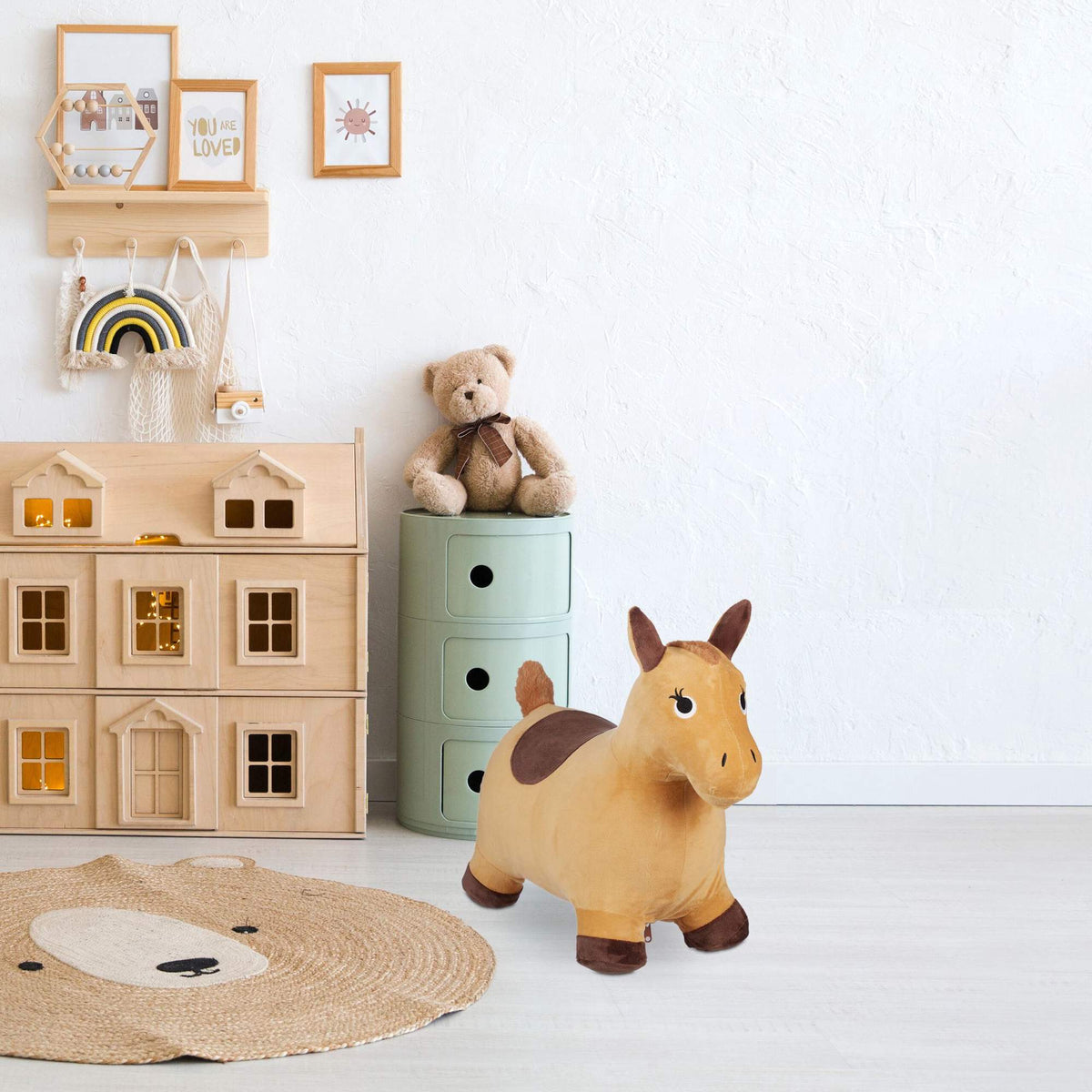 Jumping horse with cap