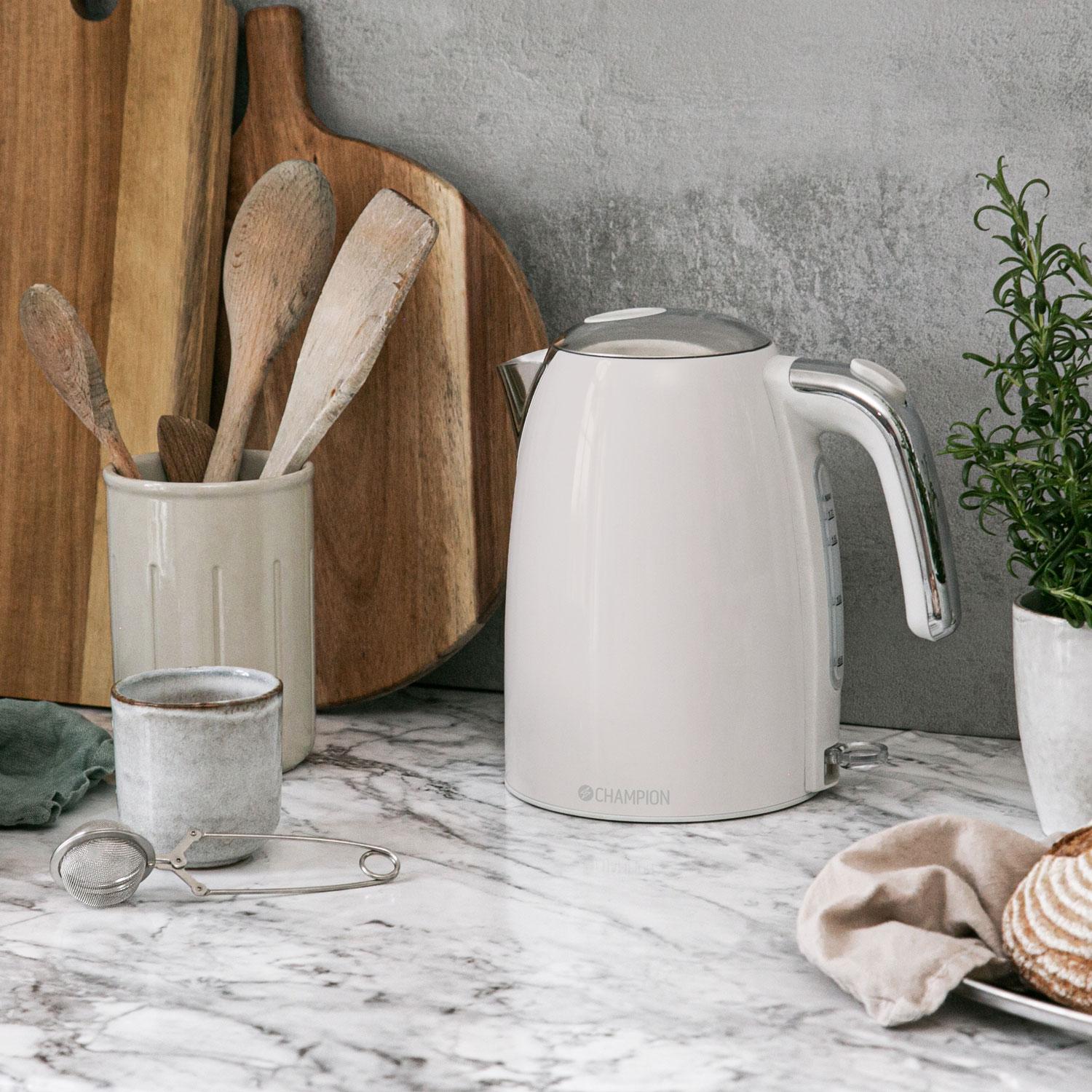 Kettle 1.7L VK610 Creme White Series