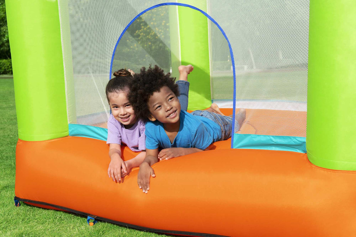 Kids Indoor/Outdoor Inflatable Bouncer with Blower