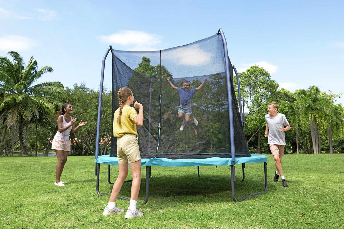 Kids Outdoor Trampoline with Safety Net, 3.05m x 2.55m