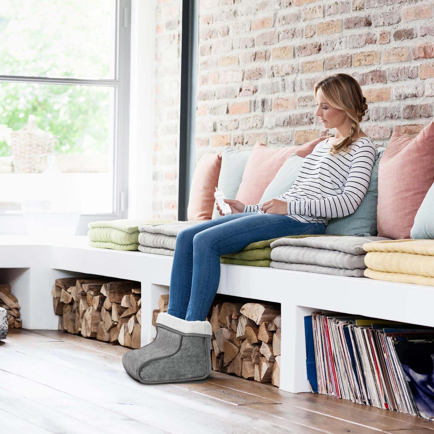 Knitted Foot Warmer FW150