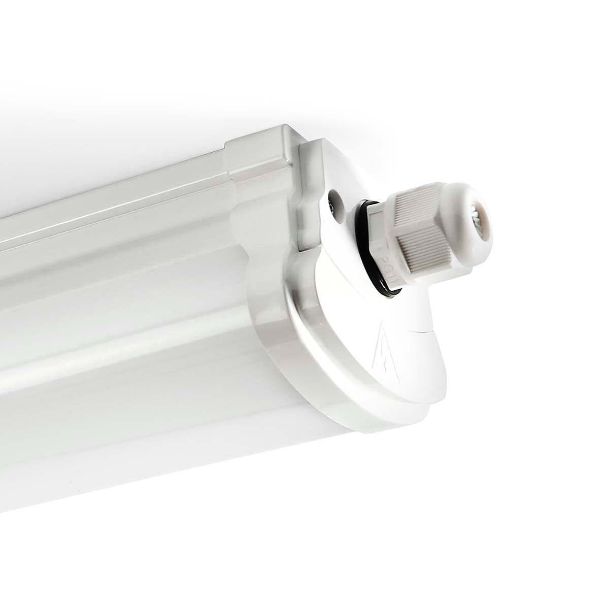 LED Fluorescent | 2430 lm | 4000 K | 22 W| IP65