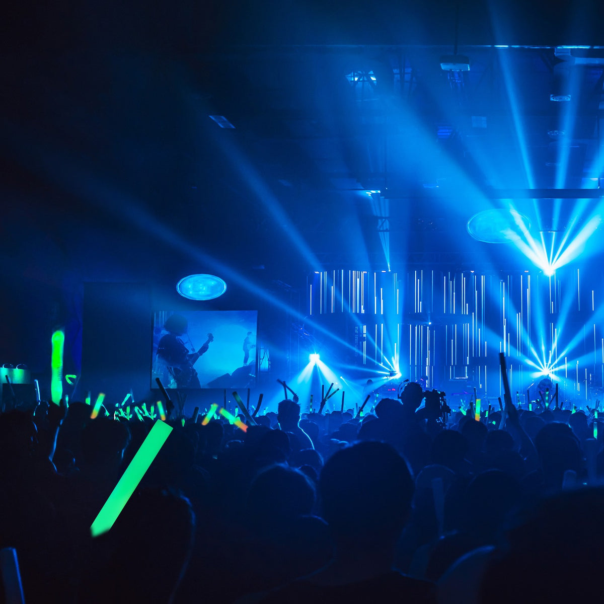 LED foam stick with 6 effects
