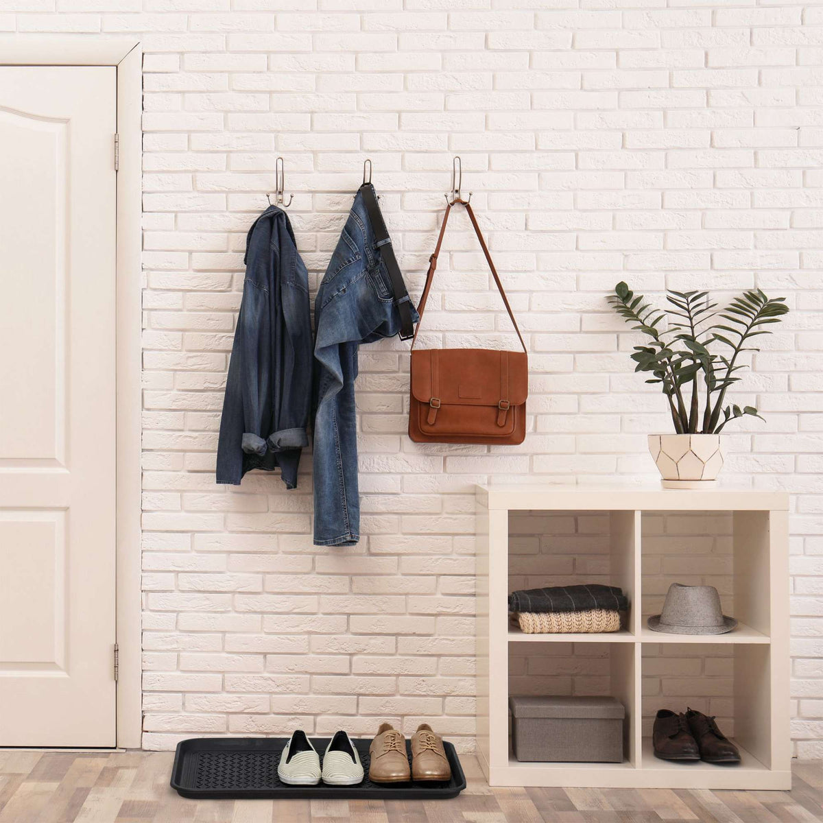 Large shoe tray for 3 pairs