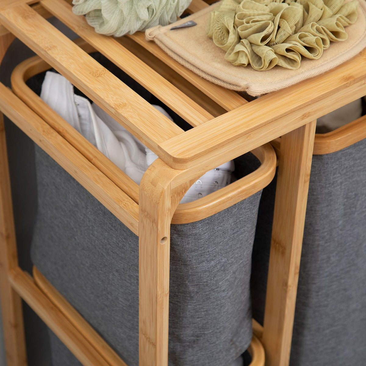Laundry Basket With Platform Bamboo Laundry Hamper With 3 Removable Laundry Bags, Laundry Sorter, Grey+Natural, 50X32X69.7Cm
