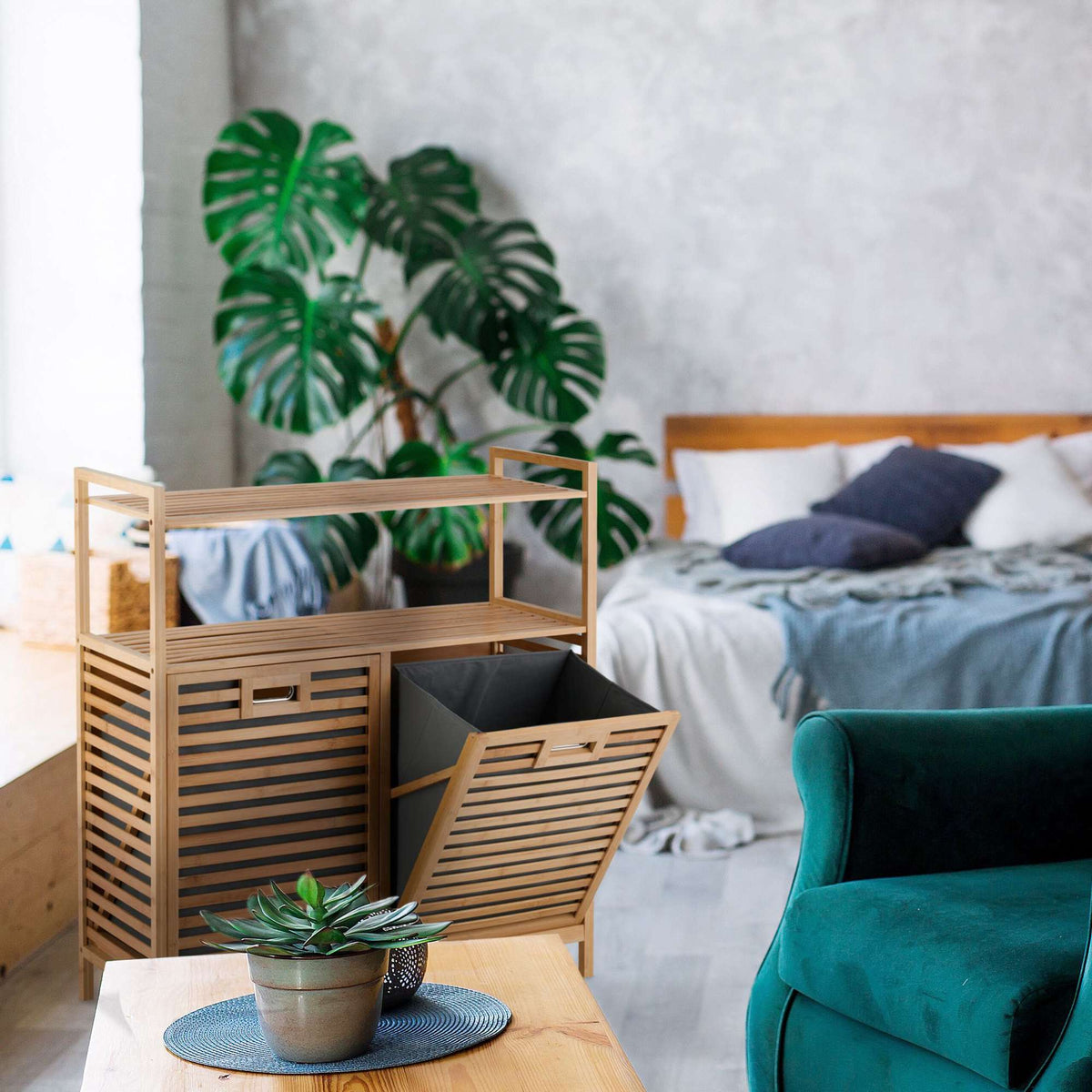 Laundry basket with 2 shelves