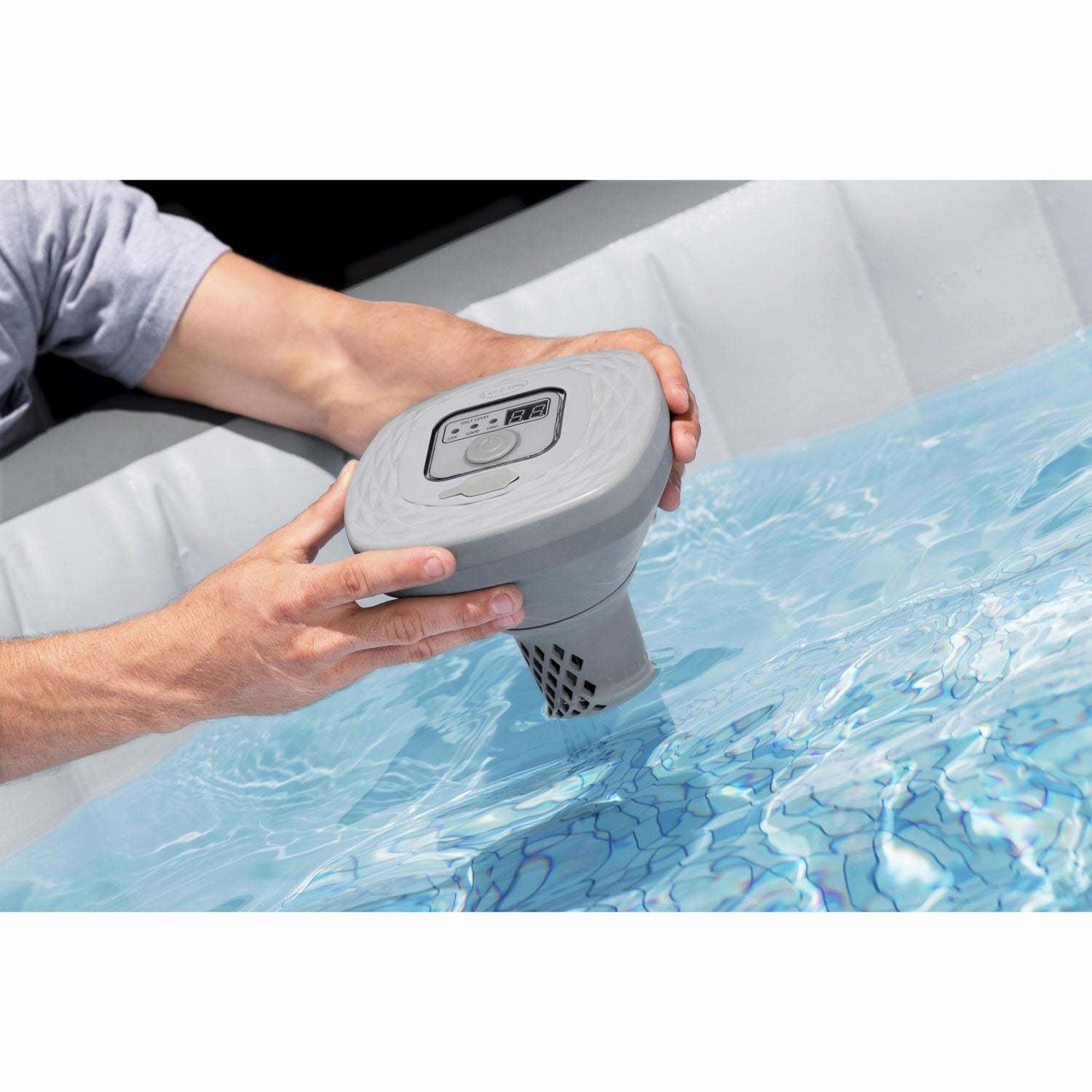 Lay-Z-Spa® Hydrogenic 0.5 g/h Saltwater Chlorinator