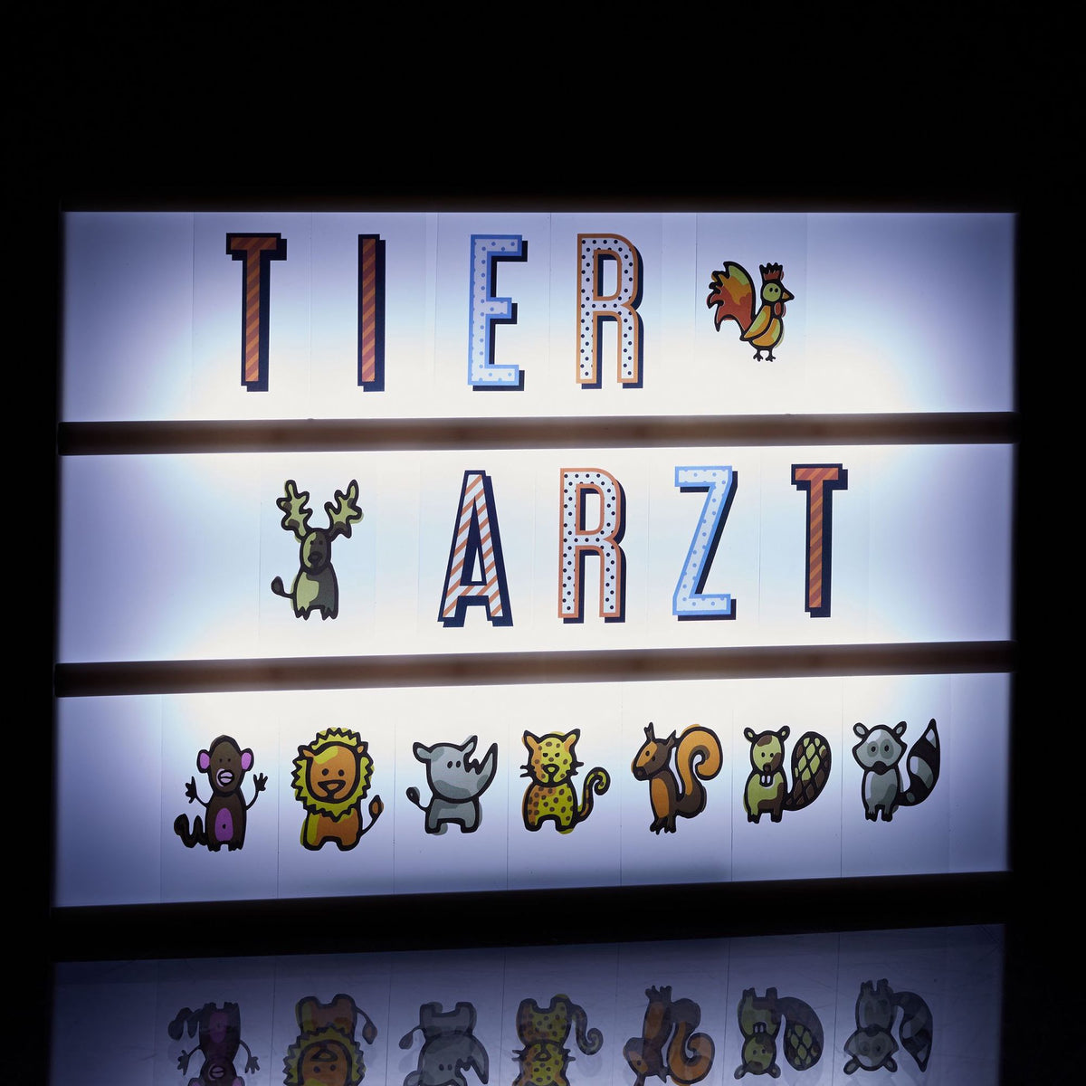 Lightbox extension set with 240 characters
