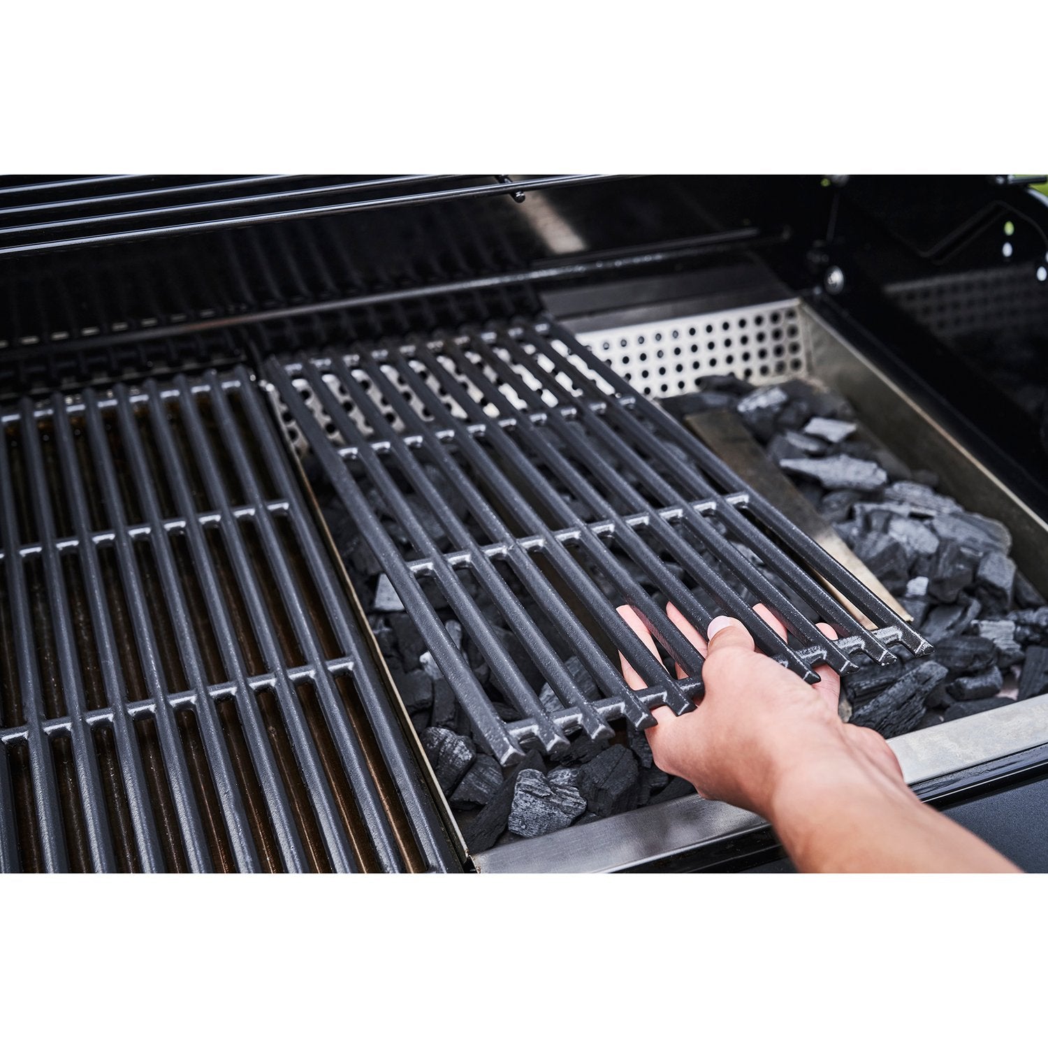 MADE2MATCH charcoal tray for Professional gas grills