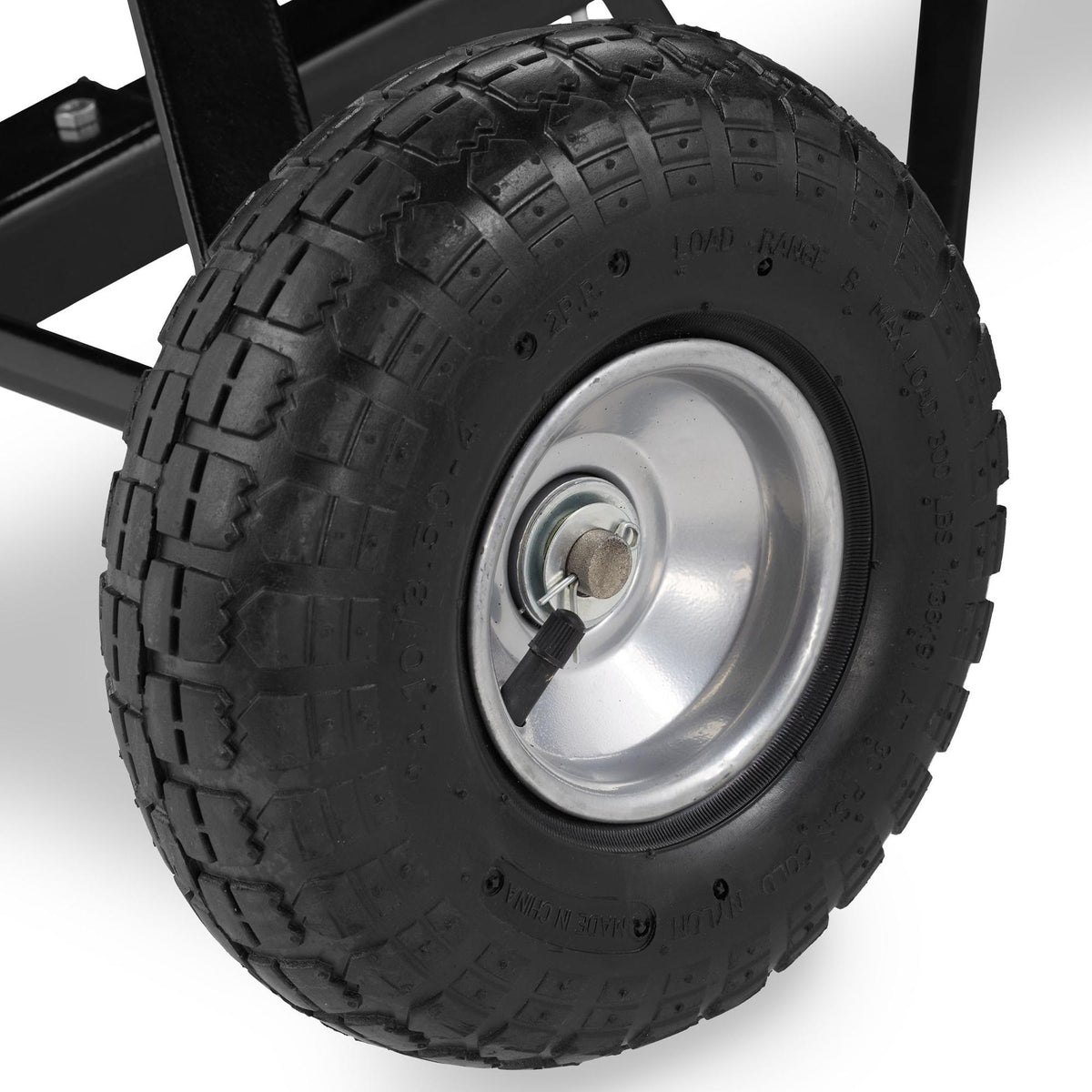 Maneuvering aid for trailers