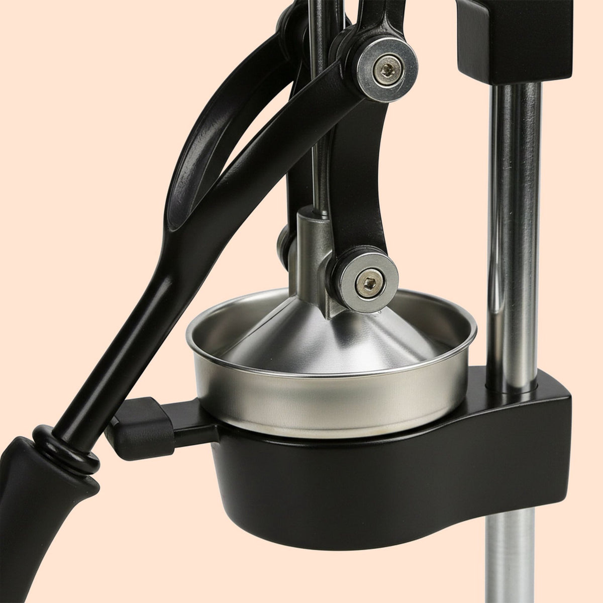 Manual Citrus Press – Cast Iron, Stainless Steel Sieve