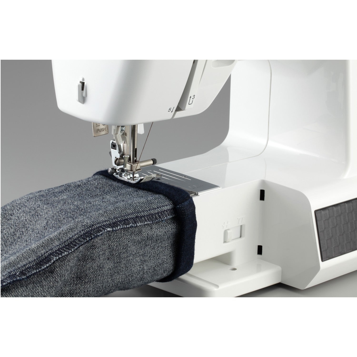 Mechanical Sewing Machine, 37 Stitches, Metal Plate