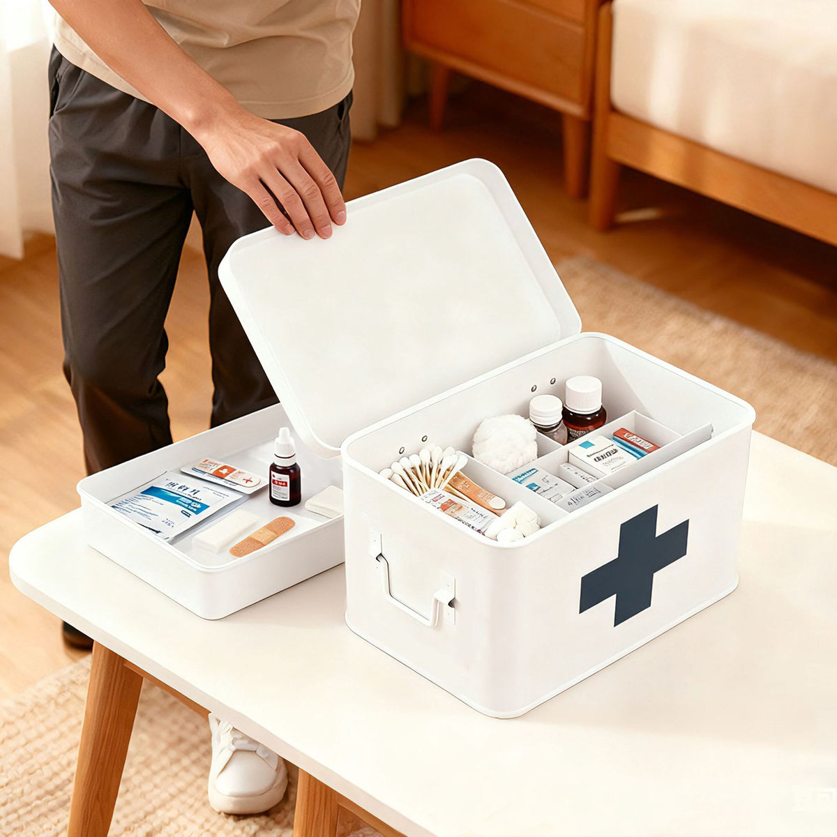 Metal Medicine Storage Box with 4 Compartments