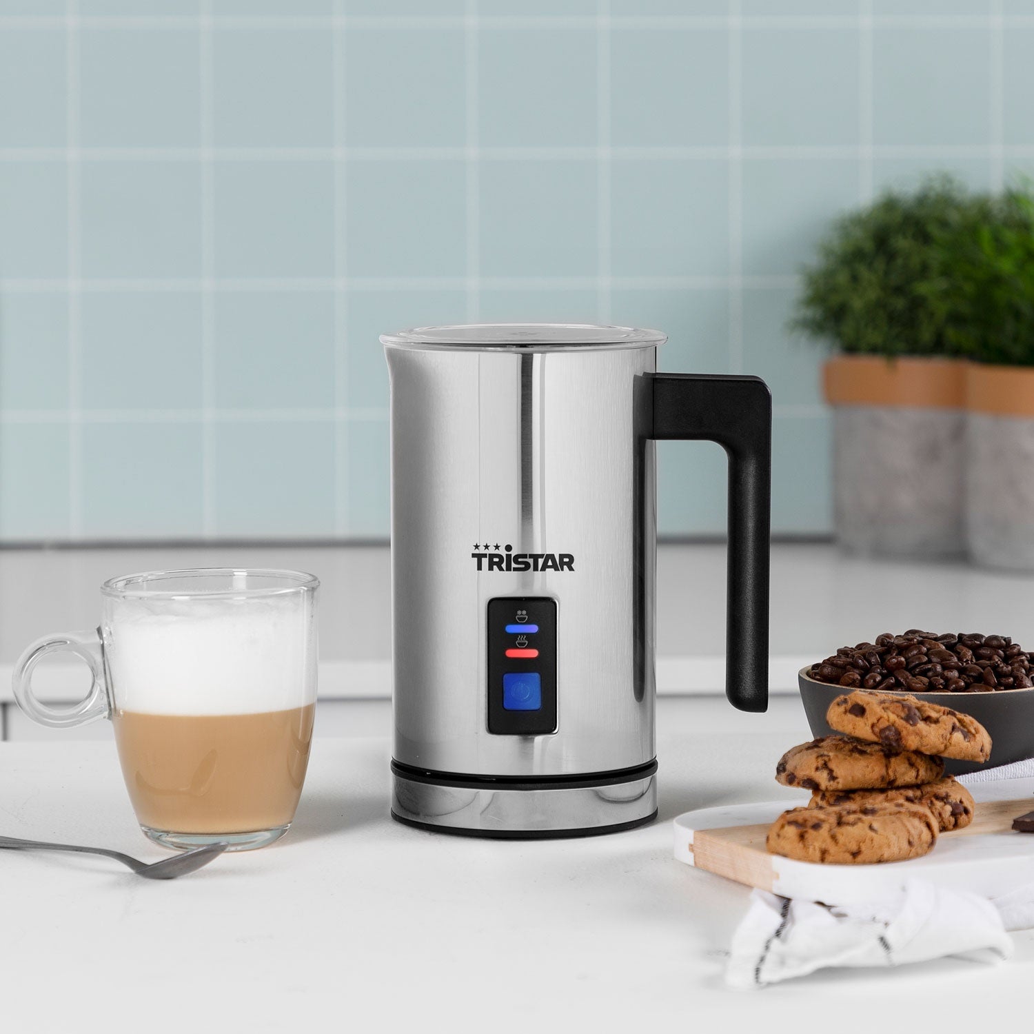 Milk frother MK-2276 removable from the power plate