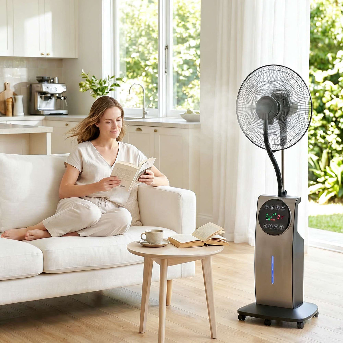 Misting Pedestal Fan with Remote, 3 Speeds, 3.1L Tank